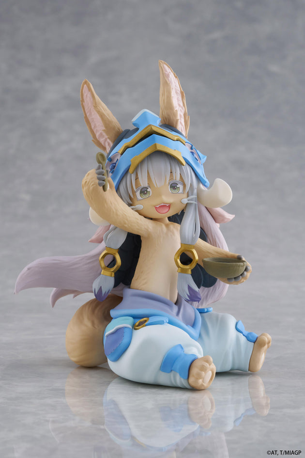 Made in Abyss the Golden City of the Scorching Sun Desktop Cute Figure Nanachi (Mealtime Version)