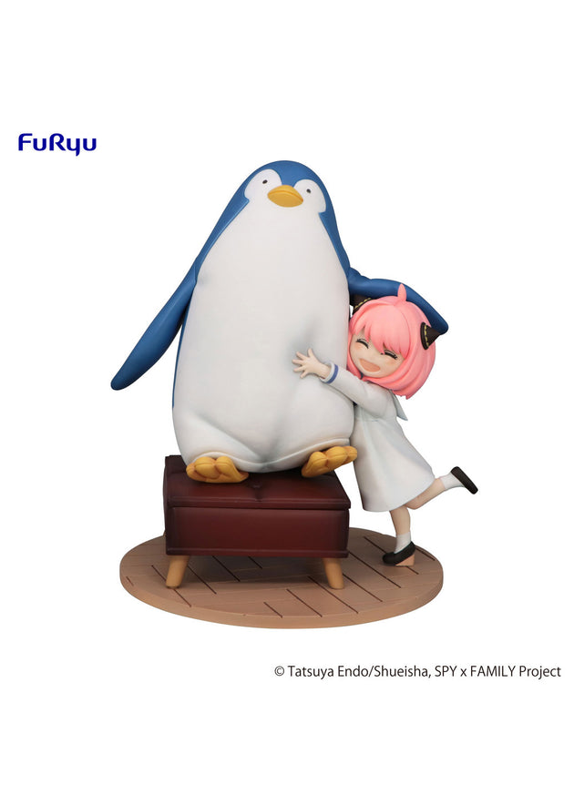 Spy x FAMILY: Exceed Creative Figure -Anya Forger With Penguin- (FURYU Corporation)