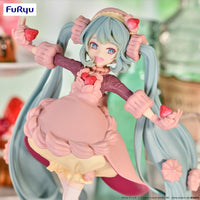 Hatsune Miku: SweetSweets Series Figure -Strawberry Chocolate Short-(re-run) (FURYU Corporation)