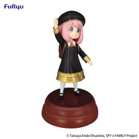 Spy x FAMILY: Exceed Creative Figure -Anya Forger Get a Stella Star- (FURYU Corporation)