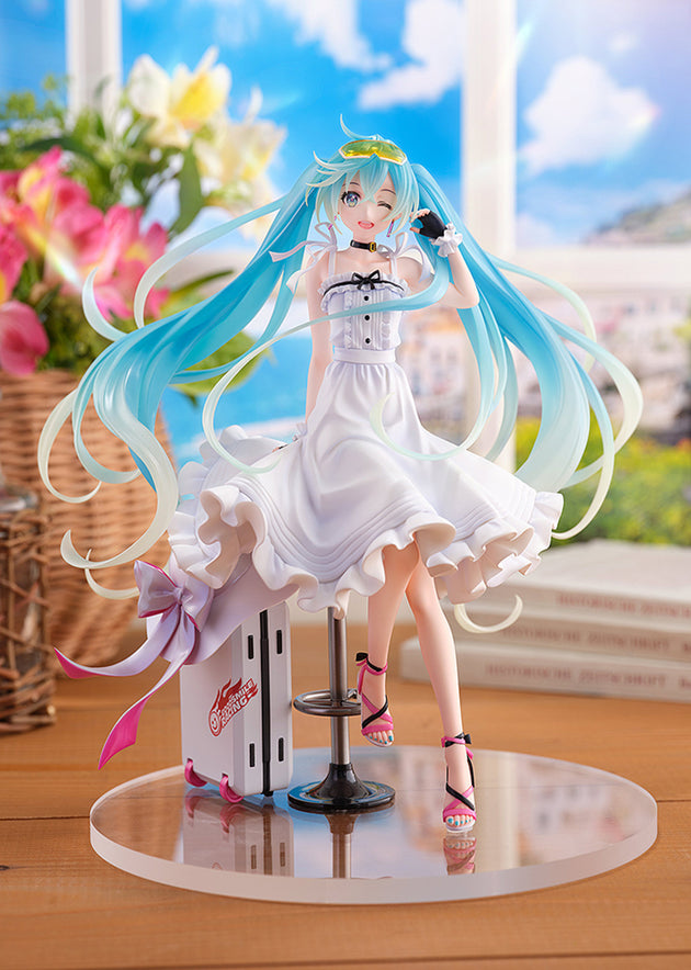 Hatsune Miku GT Project Racing Miku 2021 Vacation Style Version 1/7 Scale