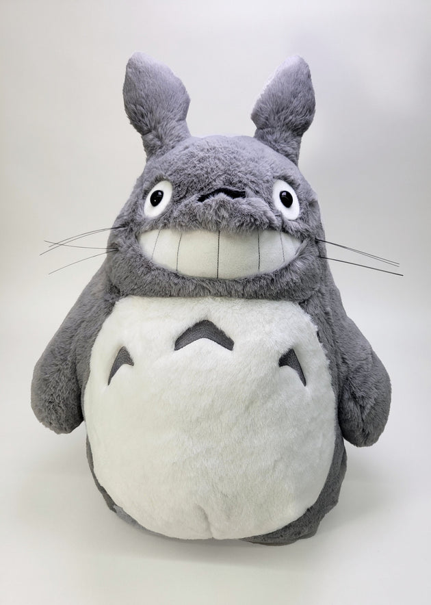Studio Ghibli Funwari Plush: My Neighbor Totoro - Totoro Grey Smiling (L) [Sun Arrow]