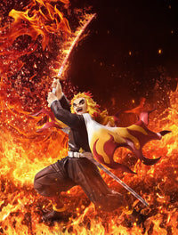 Demon Slayer: Kimetsu no Yaiba: Kyojuro Rengoku - 1/8 Scale Figure (BellFine)