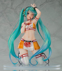 Hatsune Miku GT Project Racing: Miku 2010 Ver. Art by Kentaro Yabuki 1/7 Scale Figure