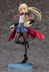 Fate/Grand Order: Saber/Altria Pendragon (Alter): Heroic Spirit Traveling Outfit Ver. 1/7 Scale Figure