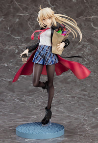 Fate/Grand Order: Saber/Altria Pendragon (Alter): Heroic Spirit Traveling Outfit Ver. 1/7 Scale Figure