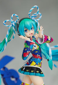 Hatsune Miku: MIKU EXPO 5th Anniv. / Lucky&#9734;Orb: UTA X KASOKU Ver. 1/8 Scale Figure (Good Smile Company)