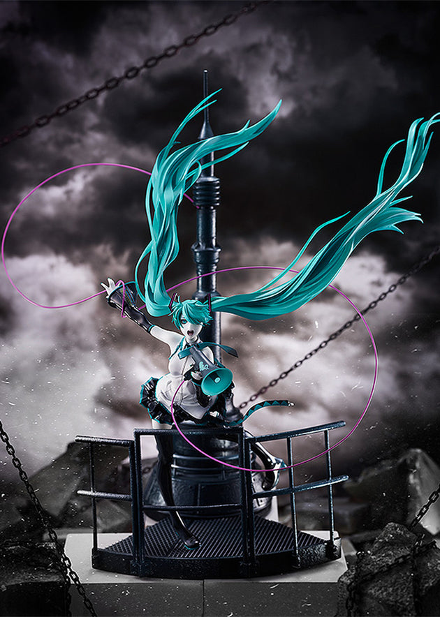 Hatsune Miku: Love is War Refined Ver. -Good Smile Company 20th Anniversary Book- 1/8 Scale Figure