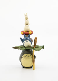 My Neighbor Totoro: Stacking Figure - Totoro with Leaf (ensky)